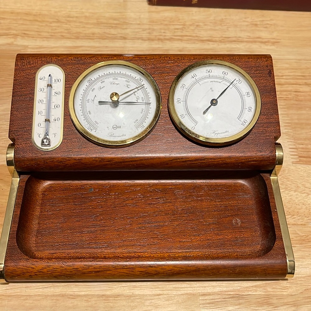 Vintage Barigo desk weather station